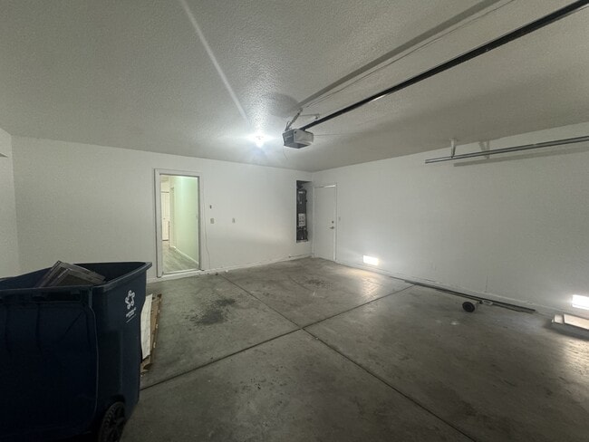 Building Photo - 7397 Winterpine Ave