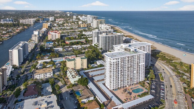 Building Photo - 405 N Ocean Blvd