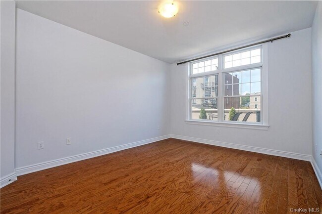 Building Photo - 101 Sheldrake Pl