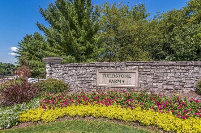 Building Photo - Spotless home in sought after Fieldstone Farms!