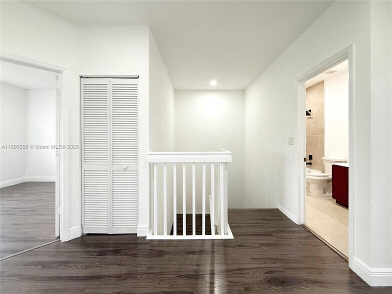 Building Photo - 16562 SW 71st Ter
