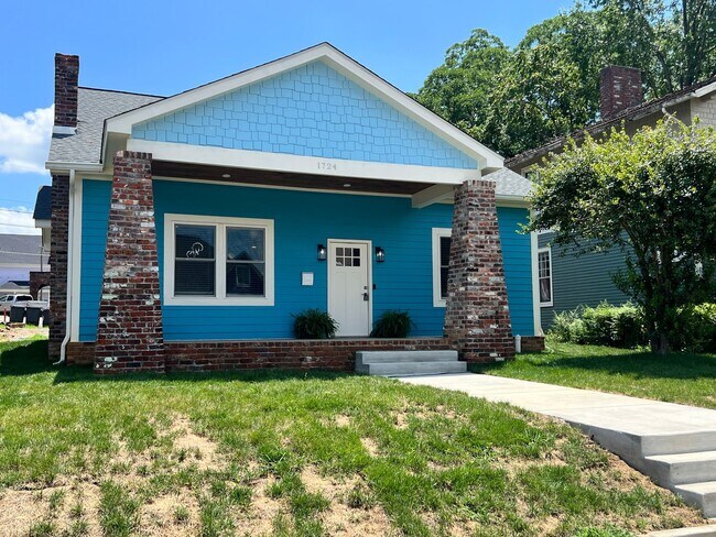 Building Photo - 1724 Highland Ave