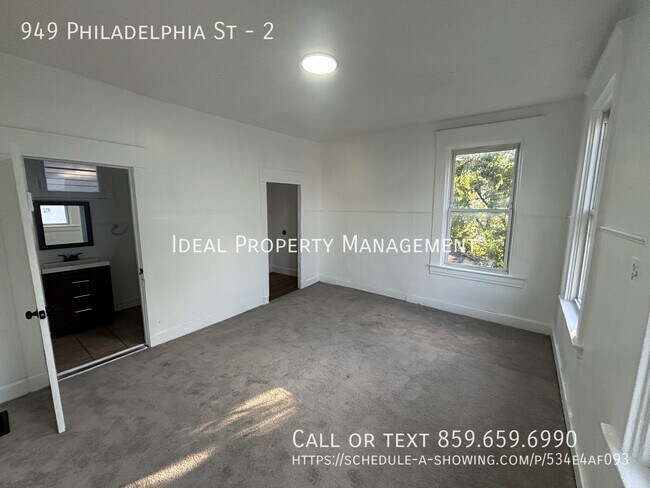 Building Photo - 949 Philadelphia St