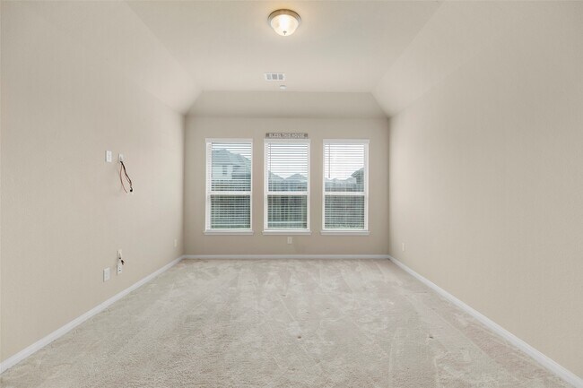 Building Photo - 15714 Highlands Cove Dr