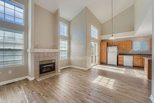 Building Photo - 2616 S Danube Way