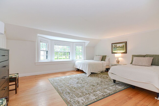 Building Photo - Winter Rental In Manchester-by-the-Sea