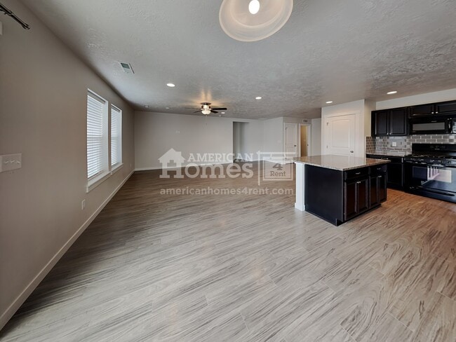 Building Photo - 12597 Trinidad Street