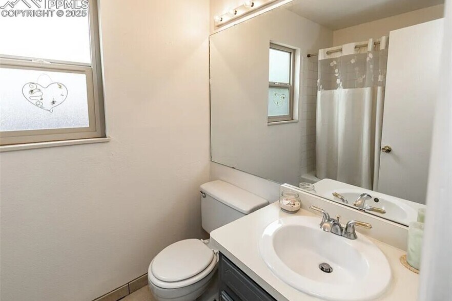 Building Photo - 3924 Berkley Ct