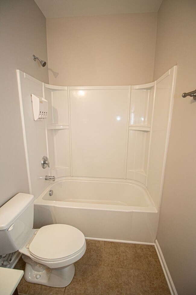 Building Photo - (Coming Soon) Beautiful 4 Bedroom Home in ...