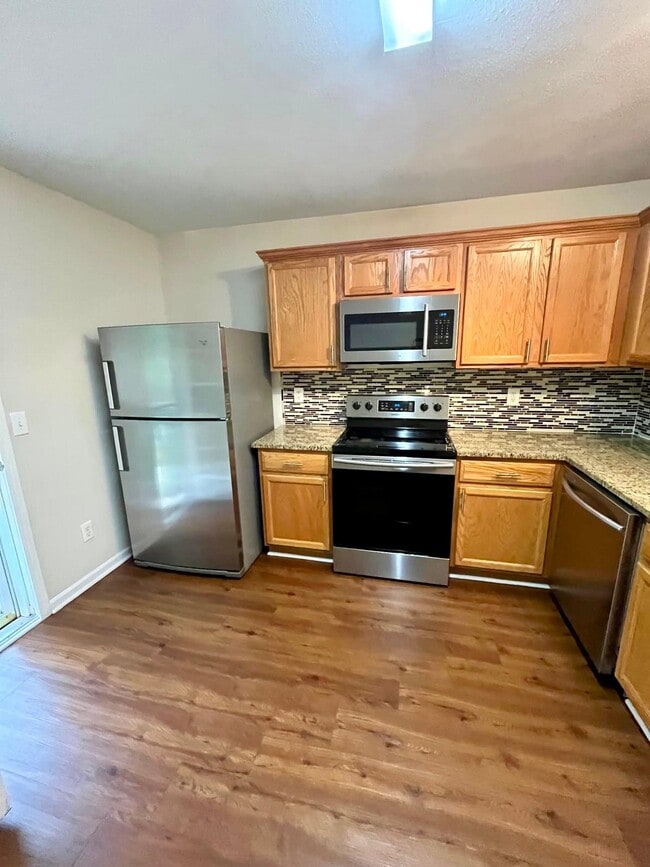Building Photo - 5473 Harris Cove Dr