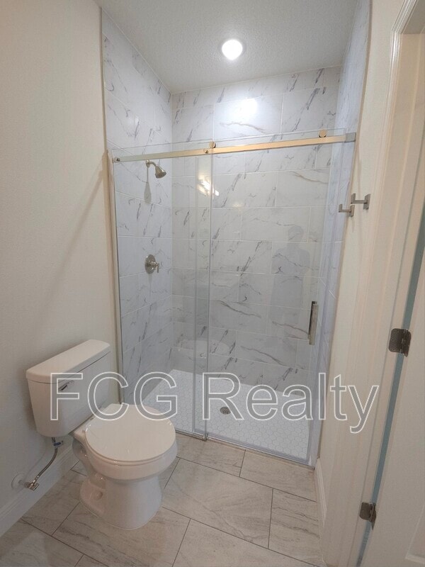 Building Photo - 7968 N Hillview Cir