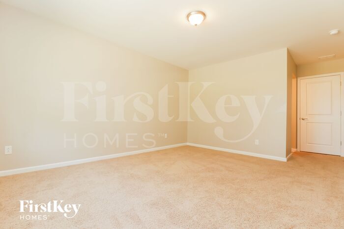Building Photo - 220 Foxbank Plantation Blvd