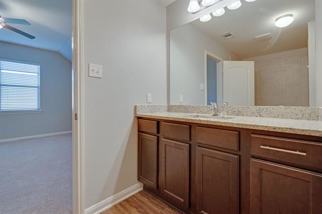 Building Photo - 5301 Zara Dr