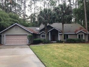 Building Photo - Hilton Head Plantation