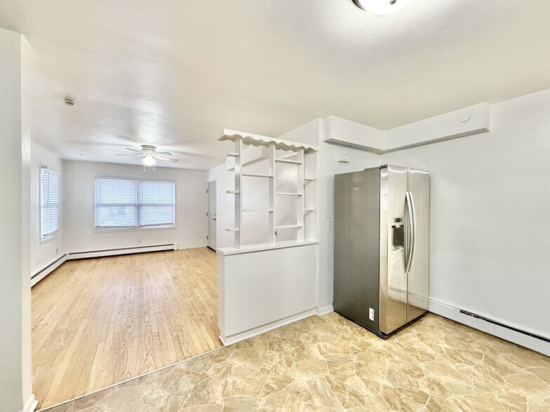 Building Photo - 290 Orchard Dr