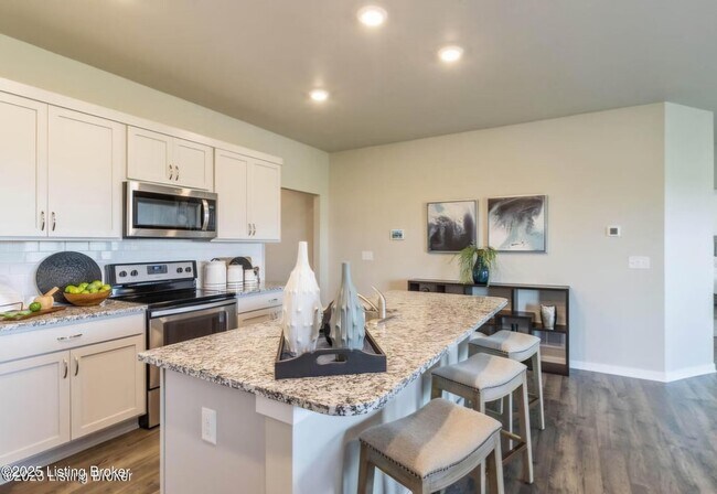 Building Photo - 1507 Robin Rd