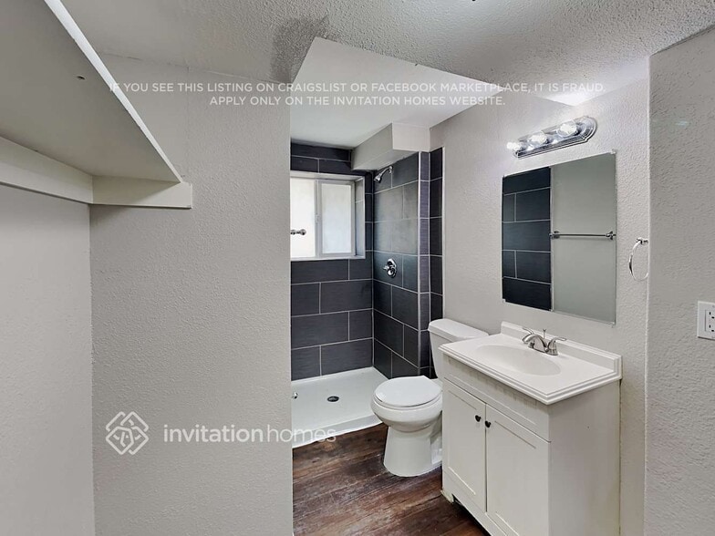 Building Photo - 4373 S Beech Way