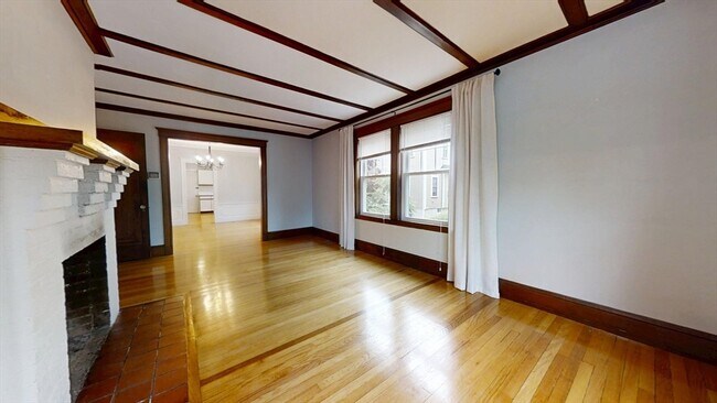 Building Photo - 28 Hibbard Rd