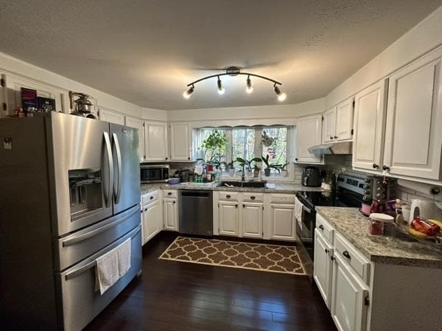 Building Photo - 7 Bradford St