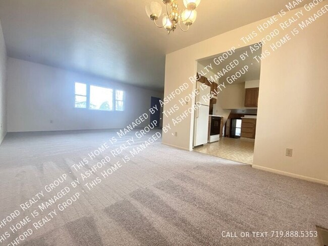 Building Photo - 4262 N Hammock Dr