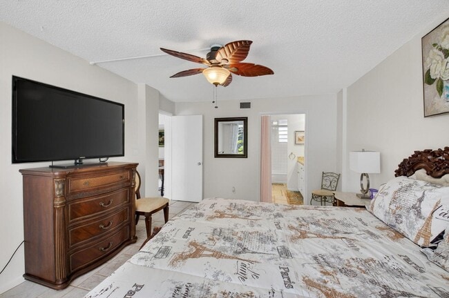 Building Photo - 3575 S Ocean Blvd