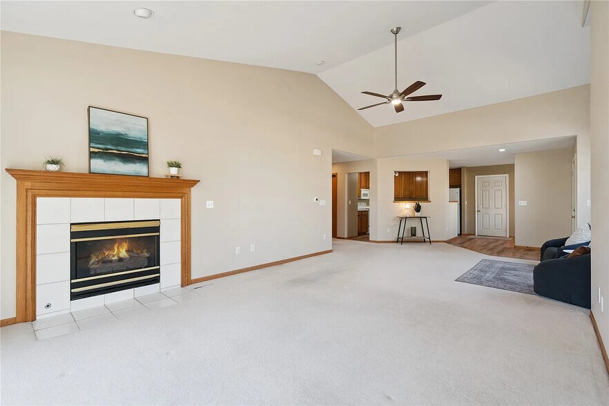 Building Photo - 1426 Crossings Ct NE