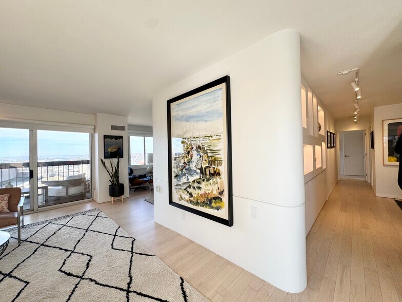 Building Photo - 2510 Grand Blvd