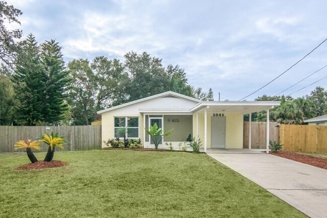 Primary Photo - 2842 W Shelton Ave