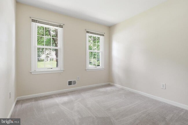 Building Photo - 8747 Arley Dr