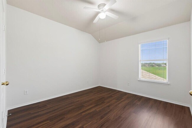 Building Photo - 20315 Mammoth Falls Dr