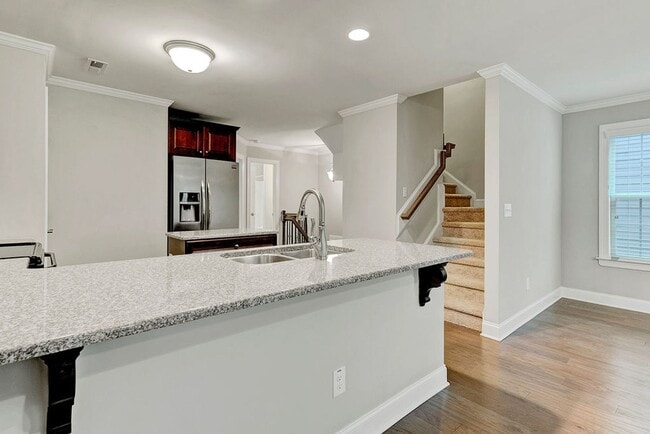 Building Photo - MOVE IN READY! – Gorgeous 4BR/4BA Townhome in Villages of Apex, 1 mile to DT Apex!