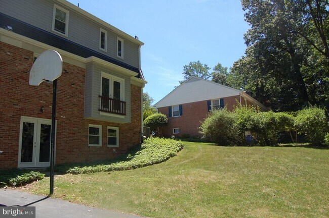 Building Photo - 7301 Old Stage Rd