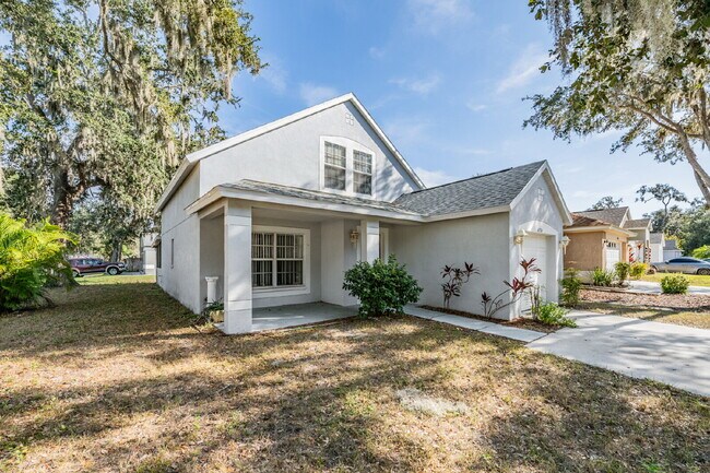 Building Photo - 6724 Summer Haven Dr