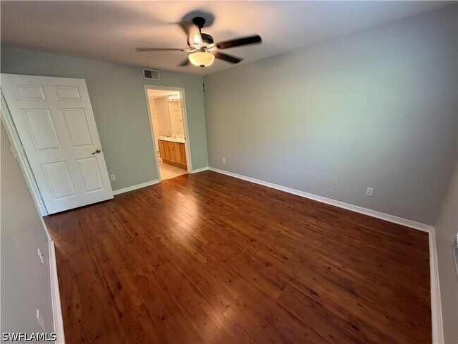 Building Photo - 28231 Pine Haven Way