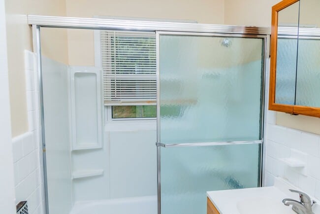 Building Photo - 1103 River Ct