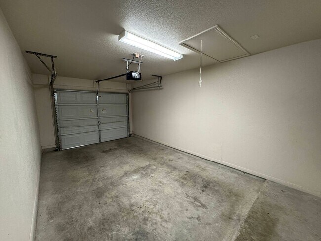 Building Photo - 1301 Powder River Dr