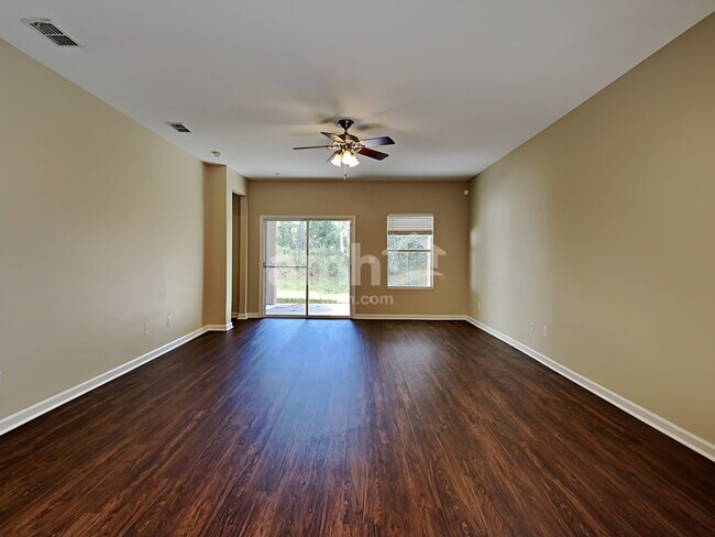 Building Photo - 795 Mosswood Chase