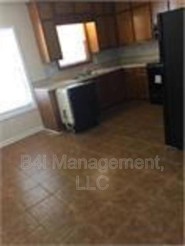 Building Photo - 1340 Armistead Cir