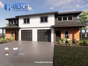 Building Photo - Brand New 3 Bedroom Duplex