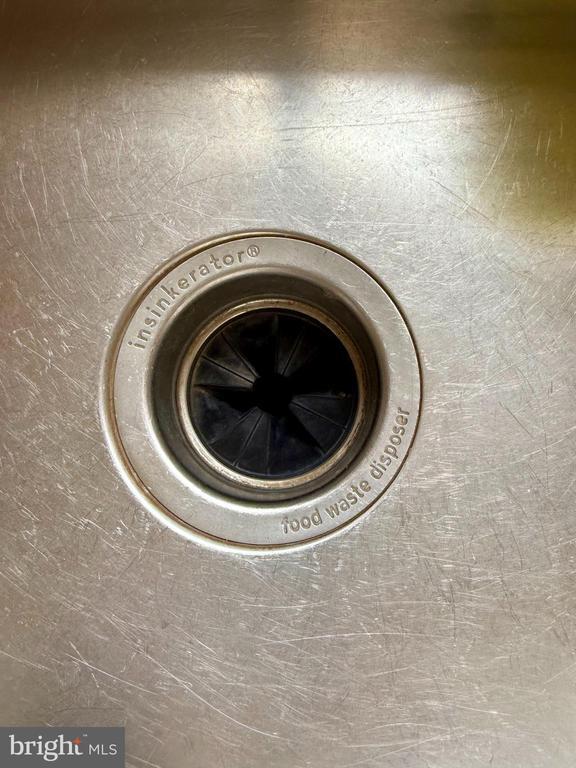 Building Photo - 1132 Howard Ave