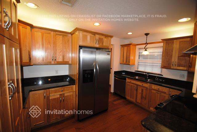 Building Photo - 2469 Sheffield Dr
