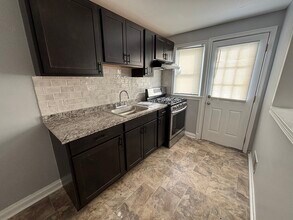 Building Photo - 2 Bedroom plus basement