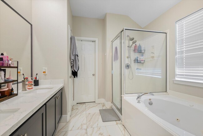 Building Photo - 12619 Egret Hill Ct