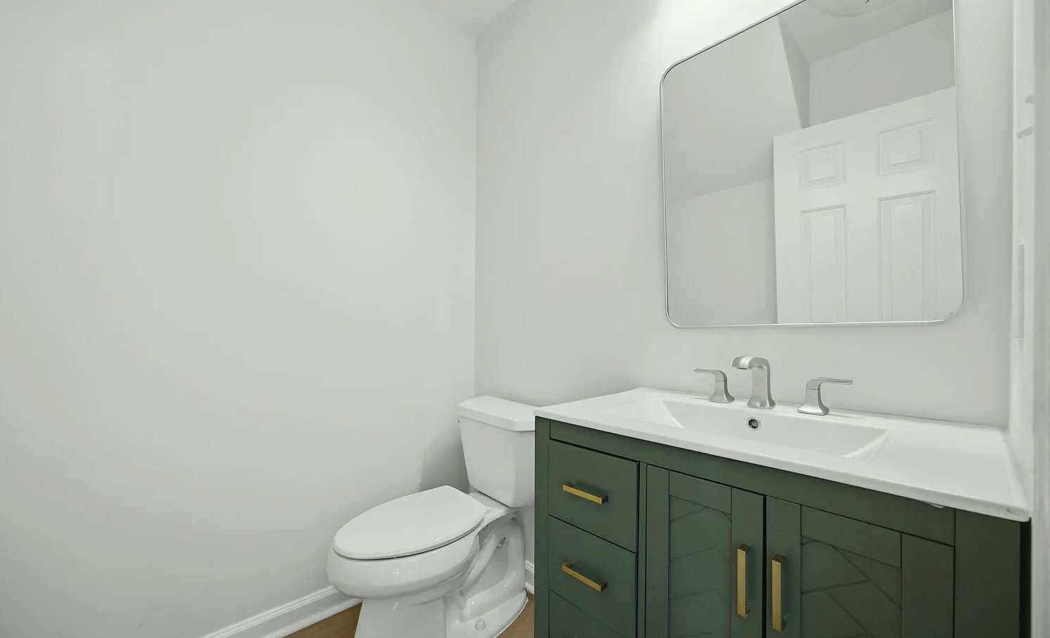 Building Photo - 2270 Newport Landing