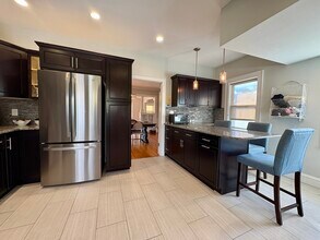 Building Photo - 569 Commonwealth Ave