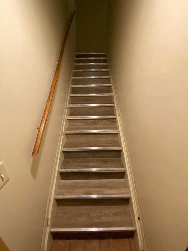 Stairway - 1549 Whitehall Blvd
