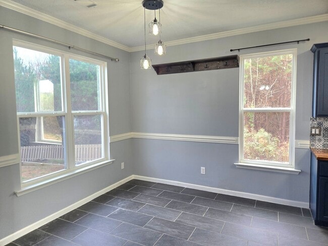 Building Photo - 3222 Alexandria Dr