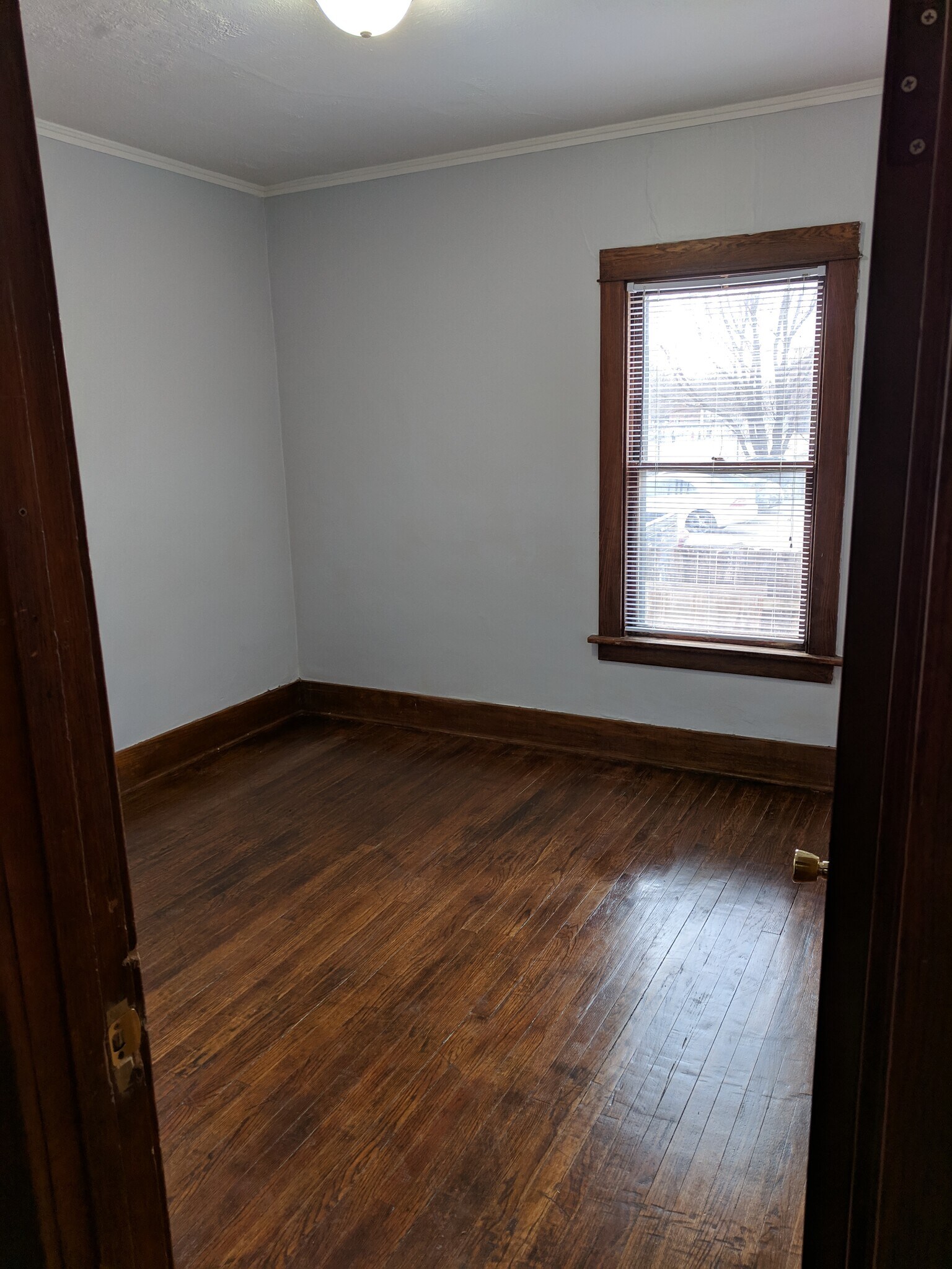 Building Photo - 1225 S 13th St