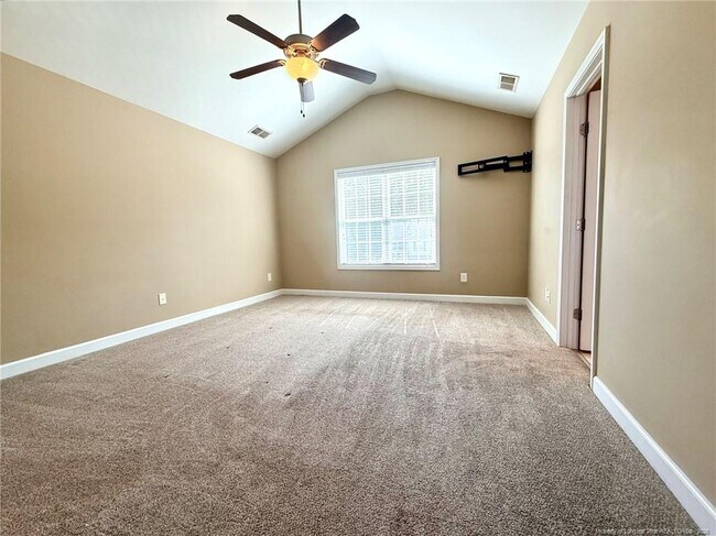 Building Photo - 1820 Shady Knoll Ln