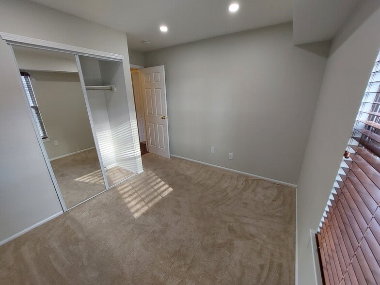 Second Bedroom - 2207 Society Plz